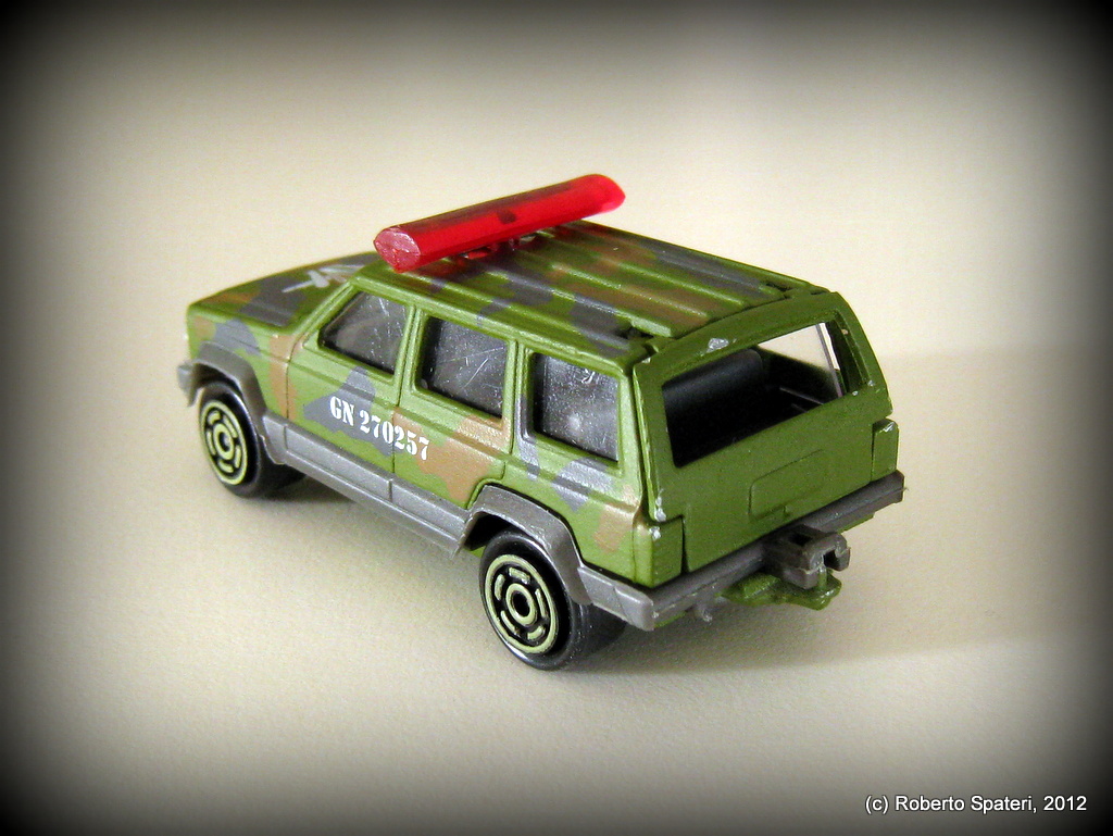Majorette Jeep Cherokee (n.285-B)